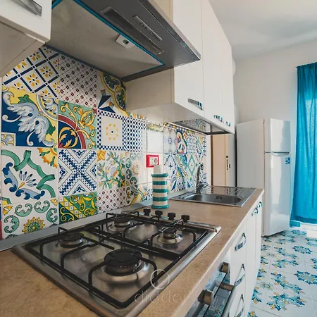 - La Casa Di Sofia By Diddoi מרינה די מנקוורסה